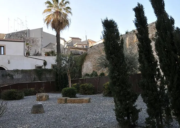 Il Duomo Πανσιόν